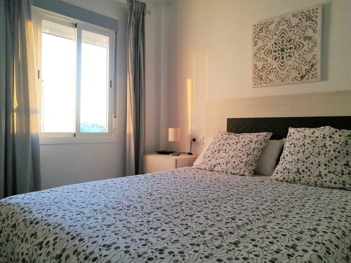 Appartement Piso Con Terraza Y Vistas Espectaculares à Carmona  Extérieur photo