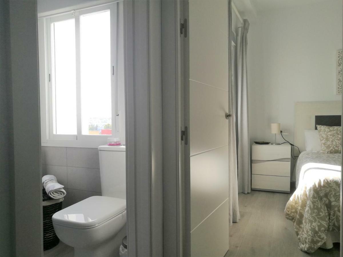 Appartement Piso Con Terraza Y Vistas Espectaculares à Carmona  Extérieur photo