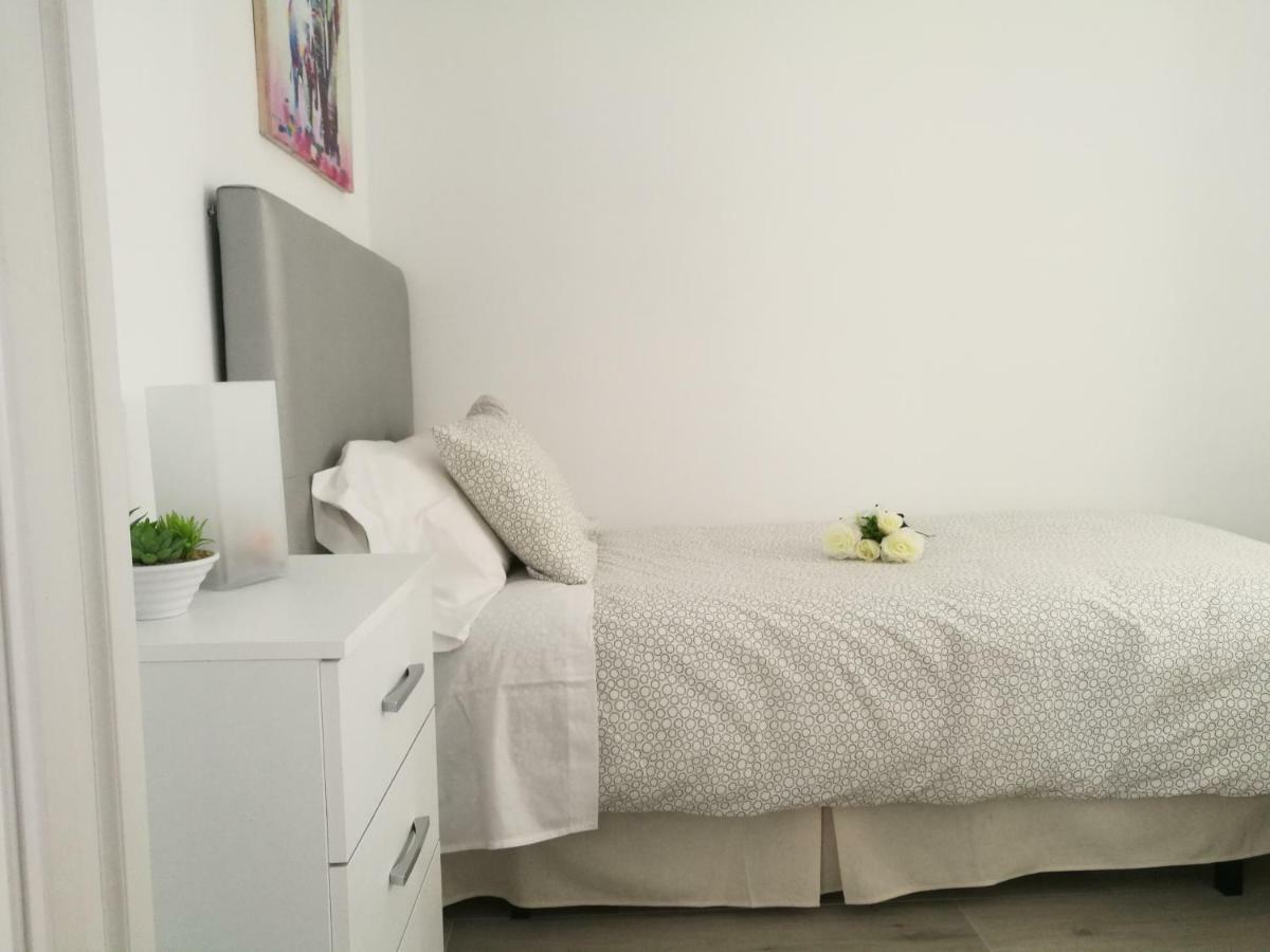Appartement Piso Con Terraza Y Vistas Espectaculares à Carmona  Extérieur photo