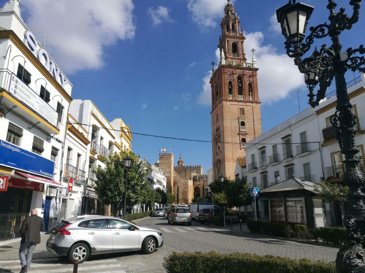 Appartement Piso Con Terraza Y Vistas Espectaculares à Carmona  Extérieur photo