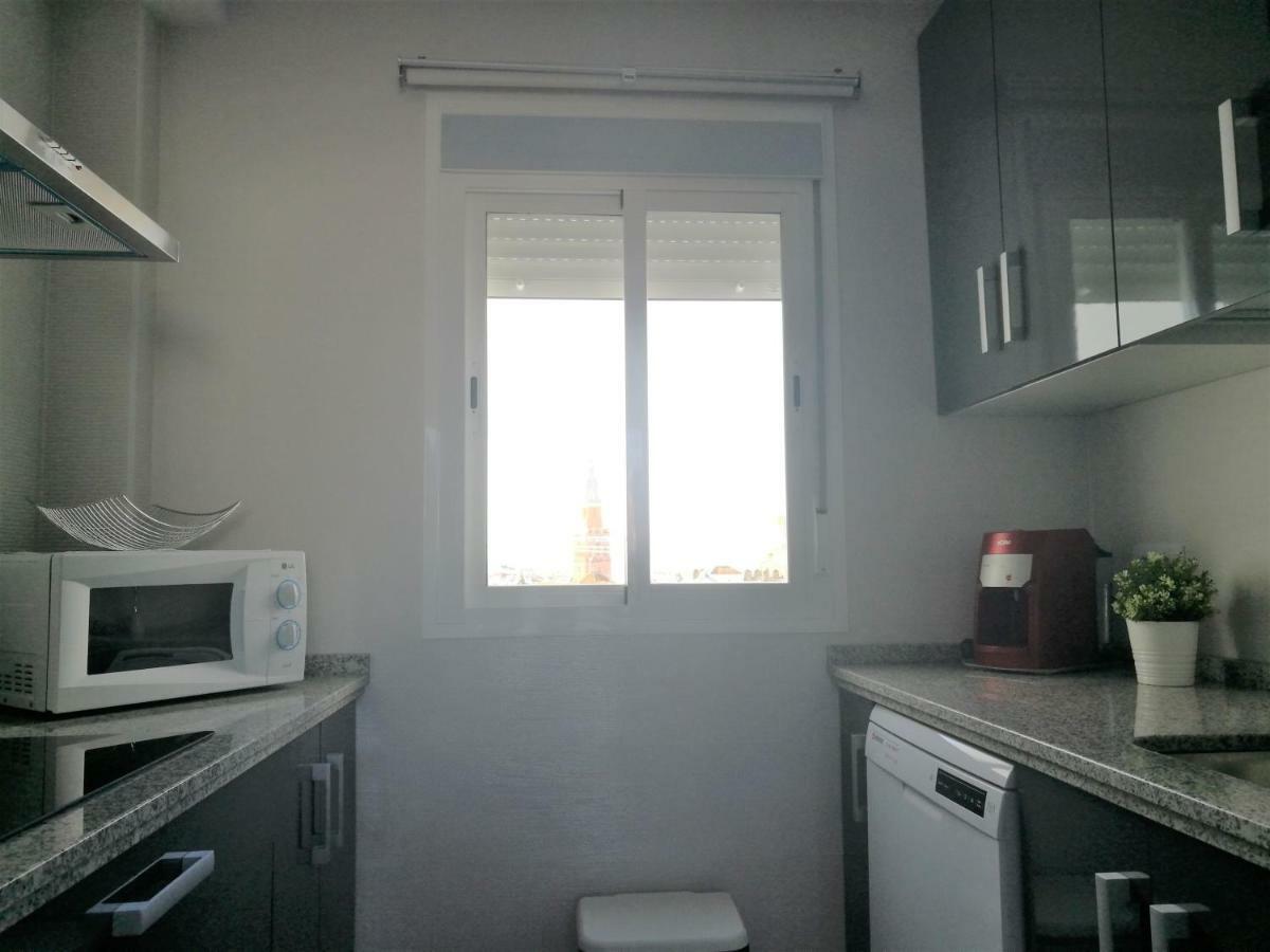 Appartement Piso Con Terraza Y Vistas Espectaculares à Carmona  Extérieur photo